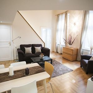 Agora Apartment